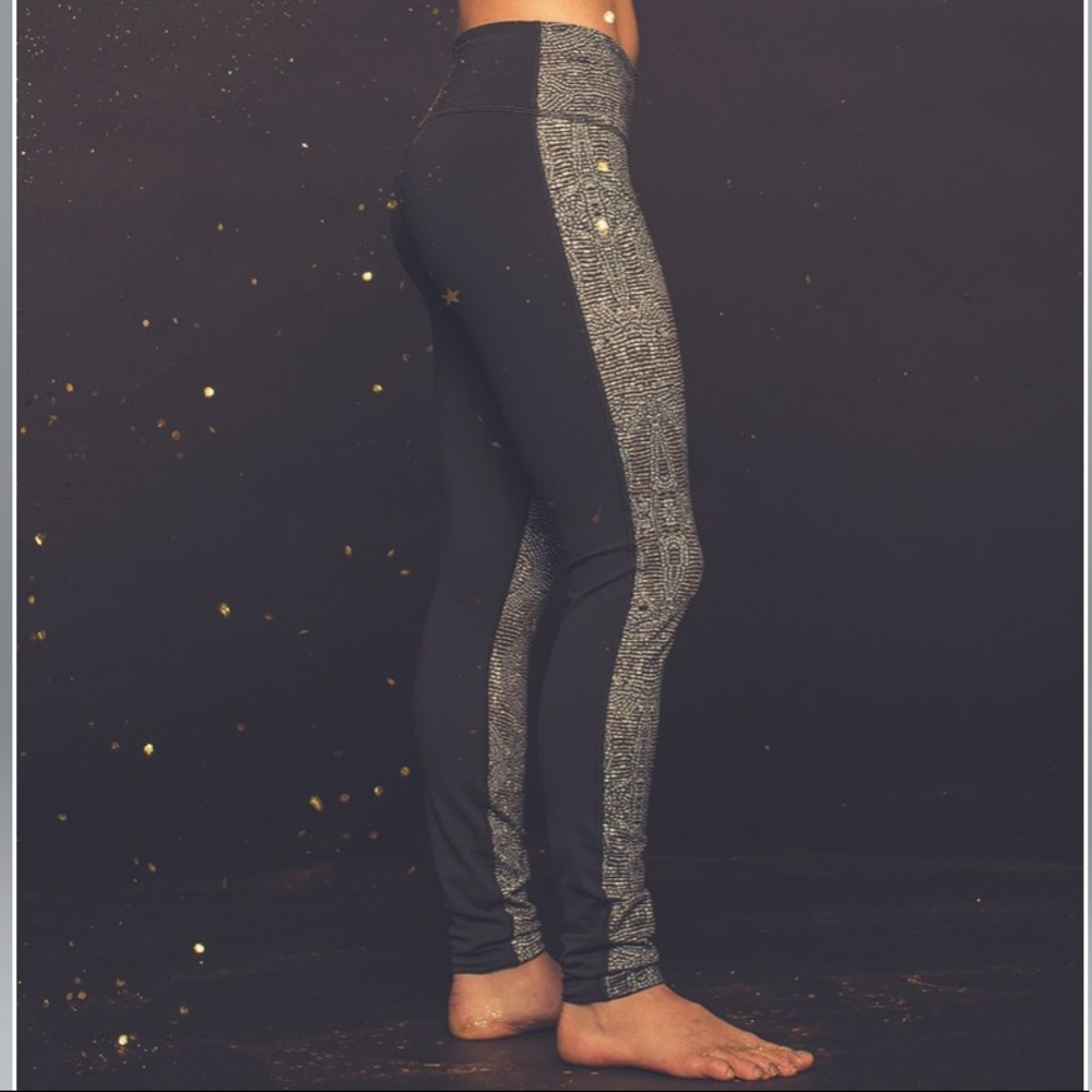Lululemon Wunder Under tights